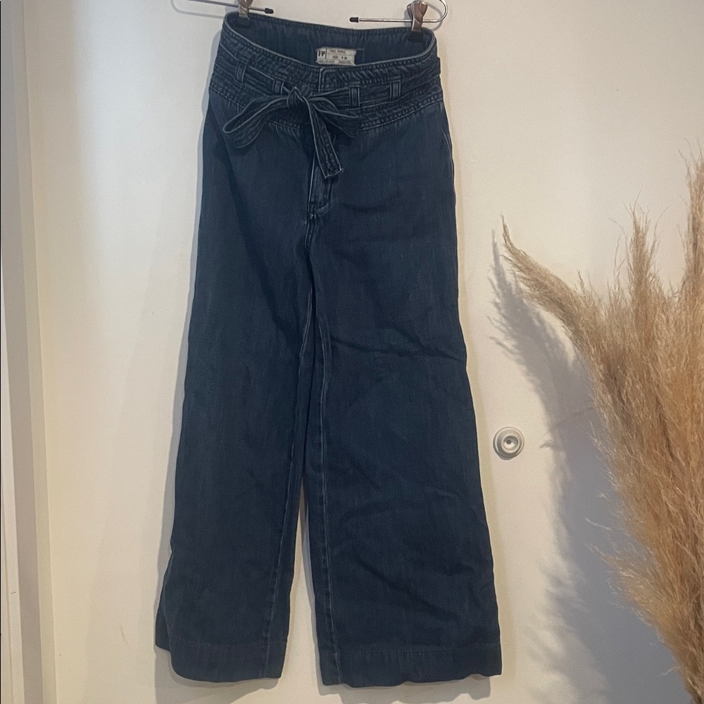 Free People Dark Blue Wide Leg Jeans with Tie Belt B121